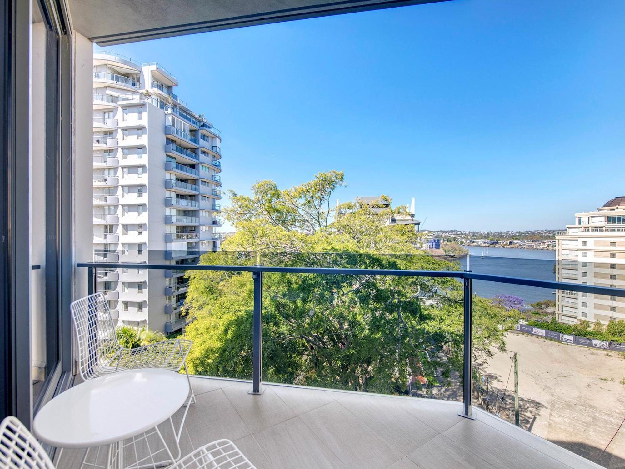 Lovely 2 Bedroom Executive Apartment Brisbane Buitenkant foto